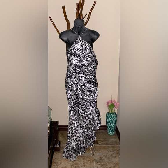 NWT Cinq a Sept Christel One-Shoulder Asymmetric Silk Midi Dress sz 8 - Picture 4 of 5